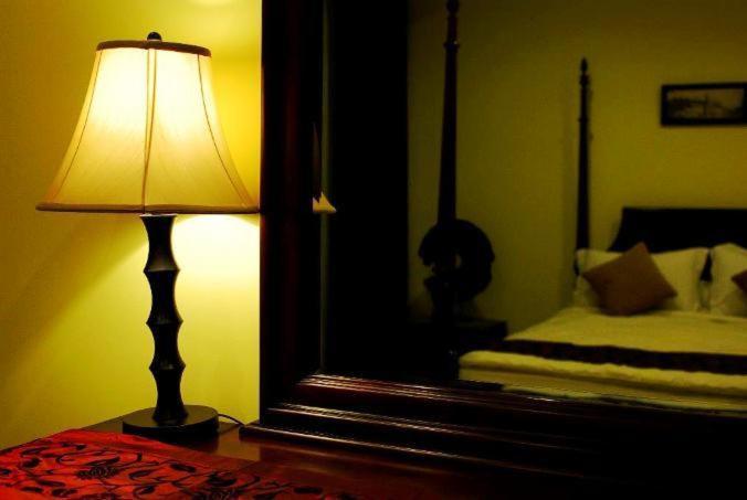 Palagan Joglo Boutique Guest House Bandung Ruang foto