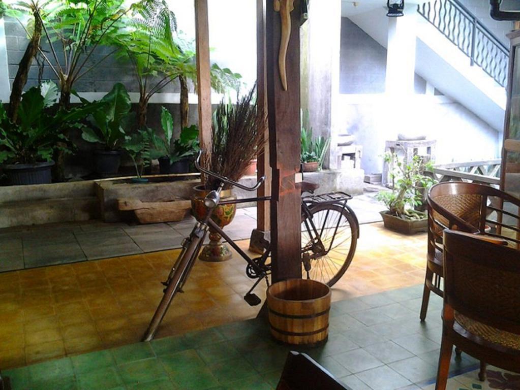 Palagan Joglo Boutique Guest House Bandung Bagian luar foto