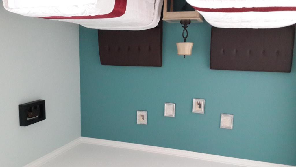 Palagan Joglo Boutique Guest House Bandung Ruang foto
